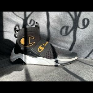 These are a size 10.5 Champion gold and black shoes and where only worn once.